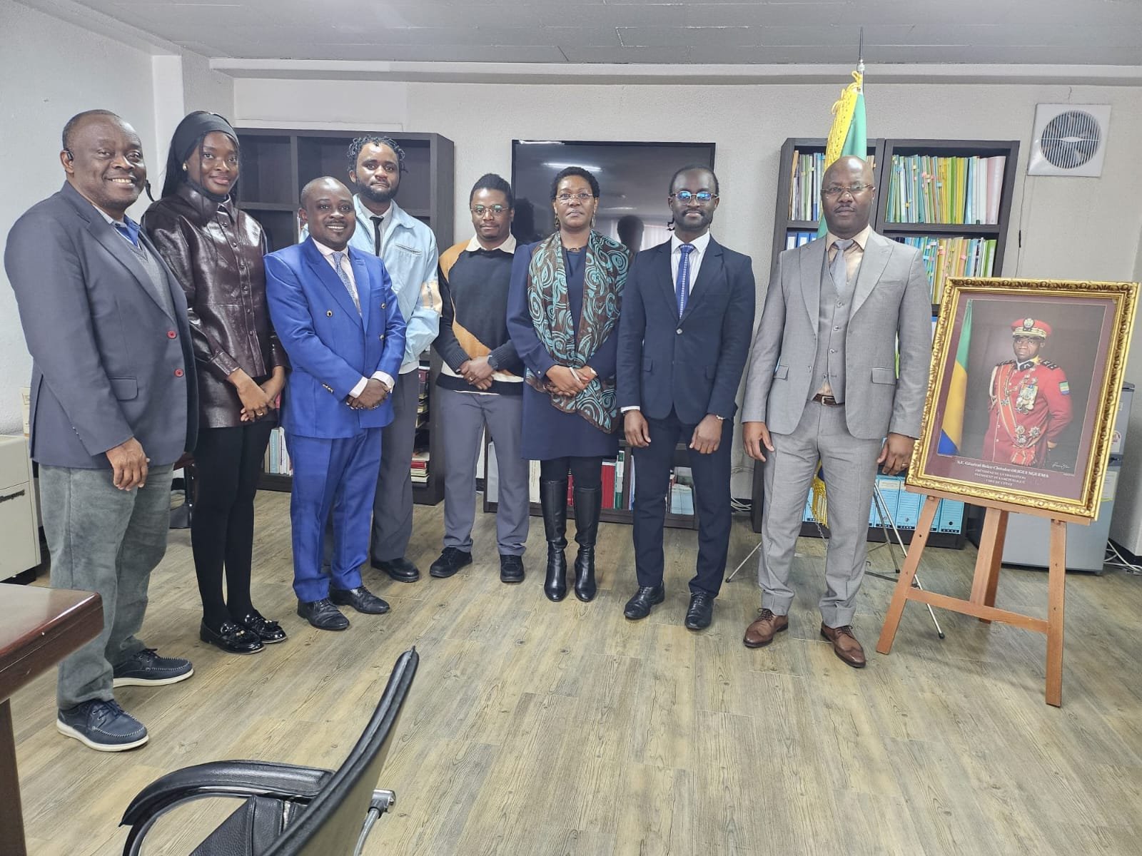 Gabon’s Ambassador Meets with Samba-Corée’s Executive Board